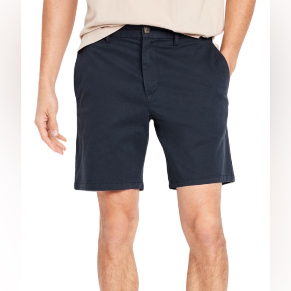 Old Navy Built-In Flex Rotation Chino Shorts